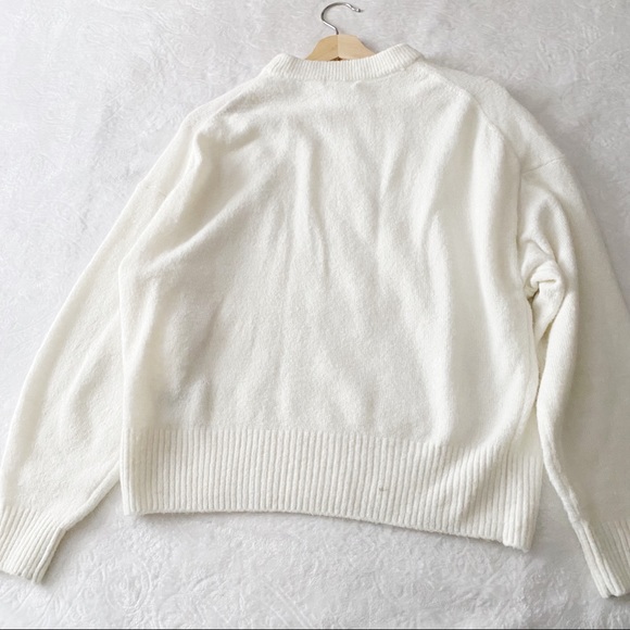 H&M White Faux Pearl Beaded Sweater - Picture 11 of 13